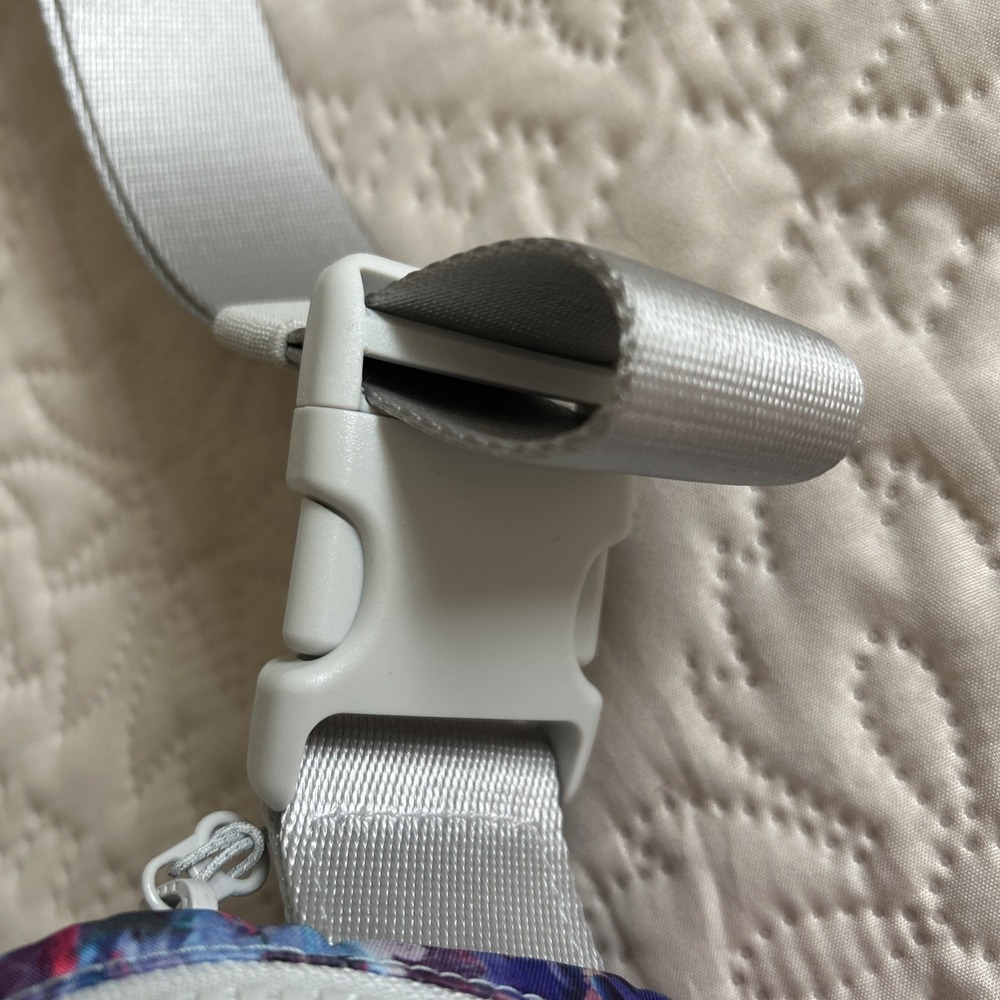 Lululemon Everywhere Belt Bag 1L Multi Color 7.5"x 2"x 5" Fanny Pack Unisex - Picture 5 of 8